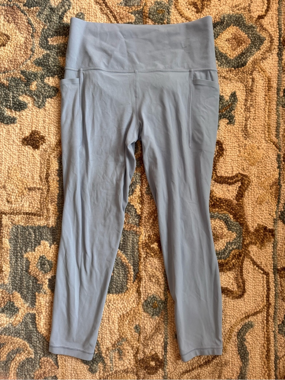 Salutation Stash High Rise 7/8
Legging | Athleta